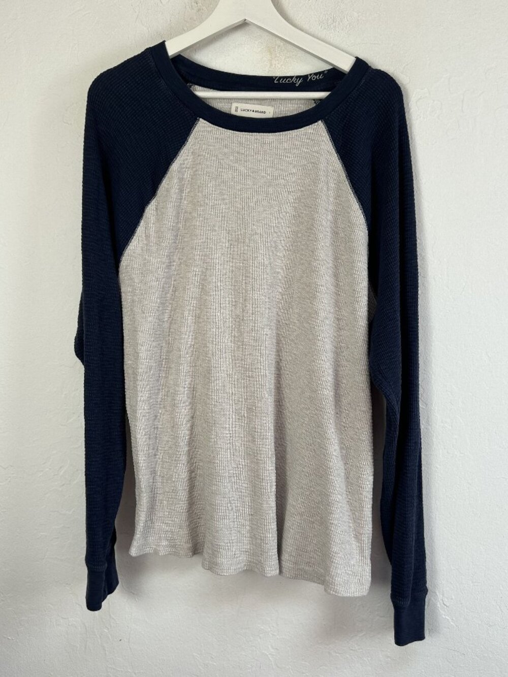 Lucky Brand Mens Thermal Shirt Large Gray Navy Raglan Baseball Waffle Knit Tee